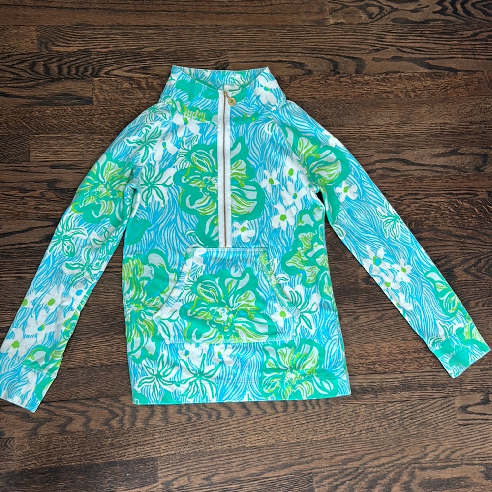 Lilly Pulitzer UPF 50+ Skipper Popover size XS NWOT (never worn)